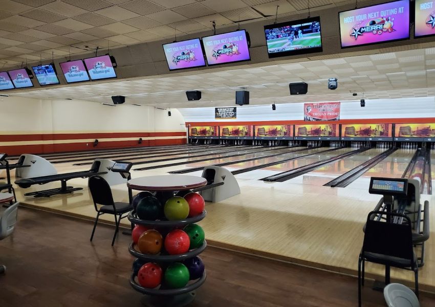 Merri-Bowl Lanes
