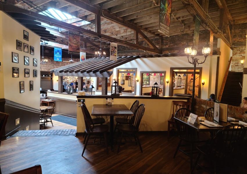 Morgan’s Tavern & Grill