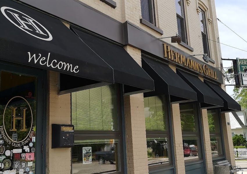 Hermanns Olde Town Grille