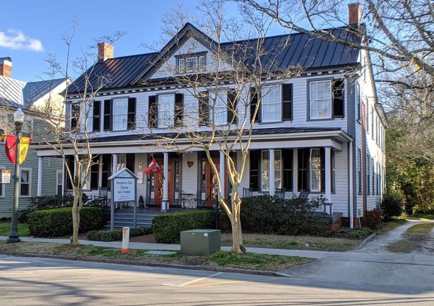 Benjamin Ellis House Bed & Breakfast
